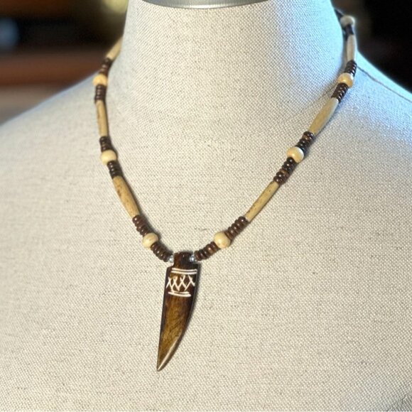 Vintage Bone and Horn Pendant Necklace, Tribal-Inspired Fang Design - Picture 6 of 14